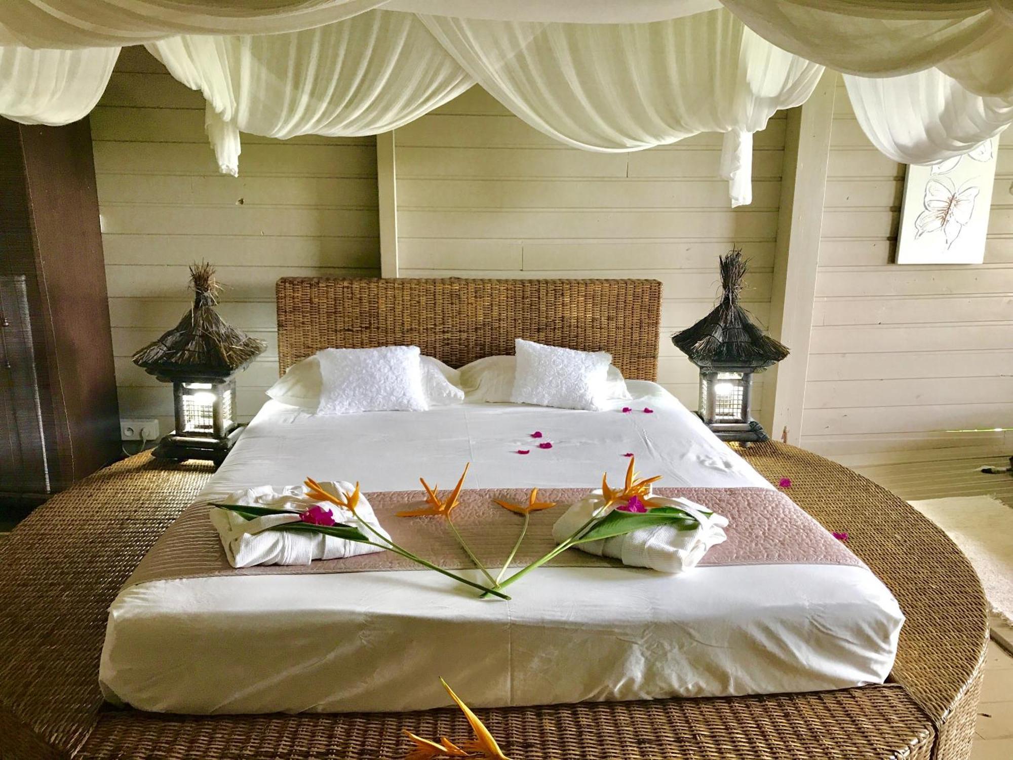 Eden Paradise Ecolodge & Spa Sainte-Luce Ruang foto