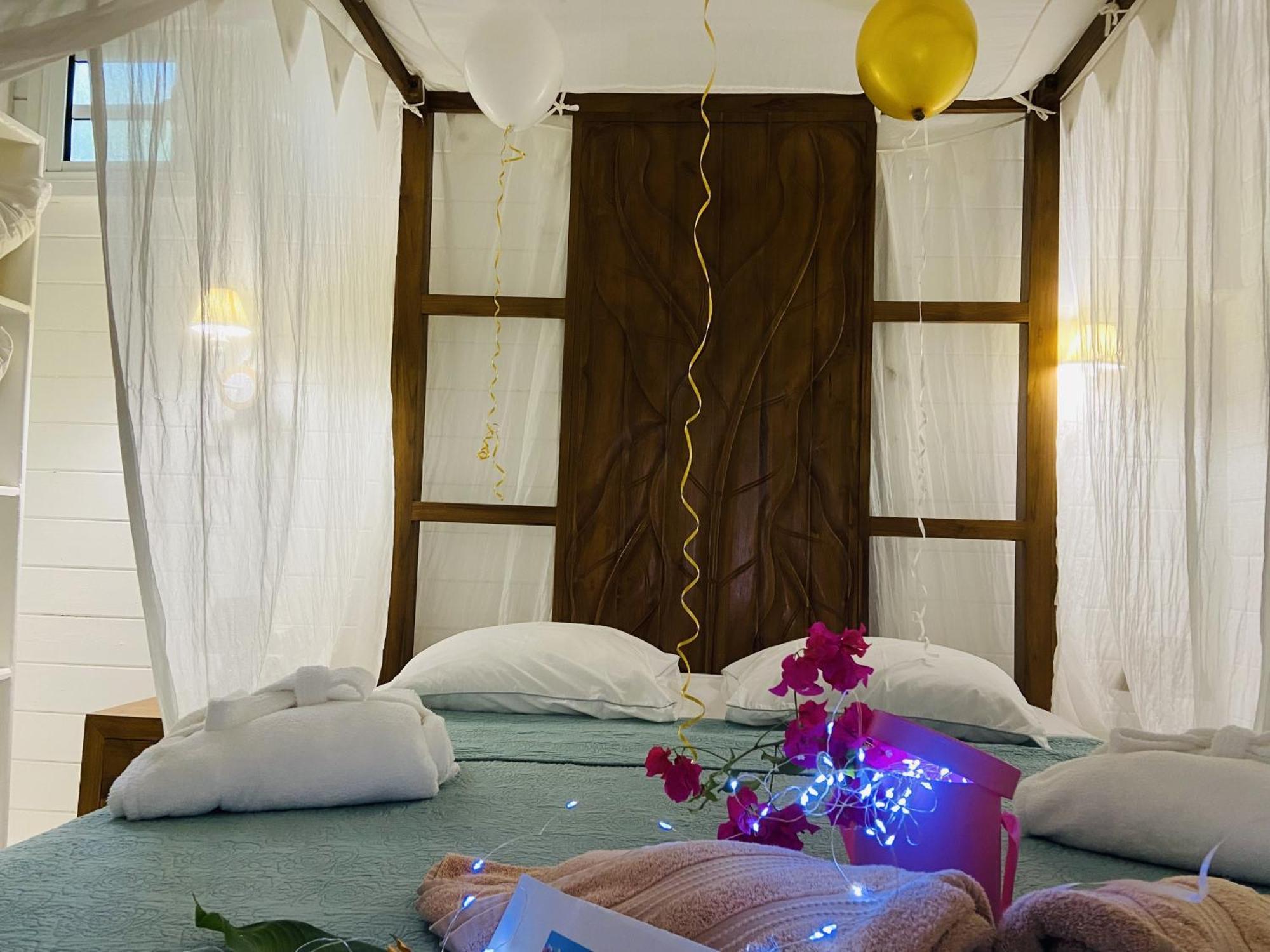 Eden Paradise Ecolodge & Spa Sainte-Luce Ruang foto