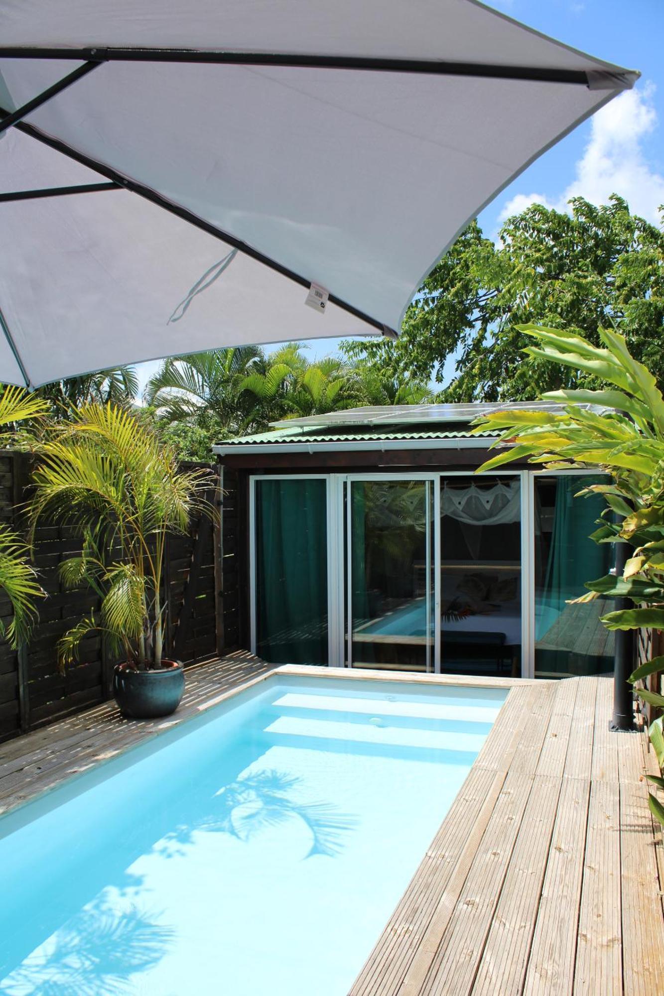 Eden Paradise Ecolodge & Spa Sainte-Luce Ruang foto
