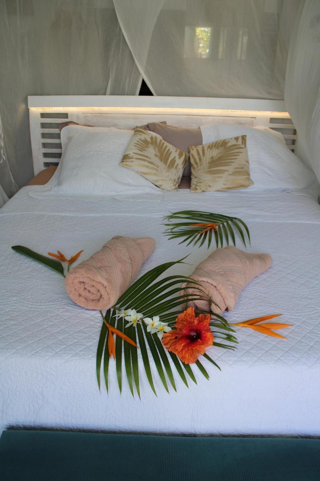 Eden Paradise Ecolodge & Spa Sainte-Luce Ruang foto